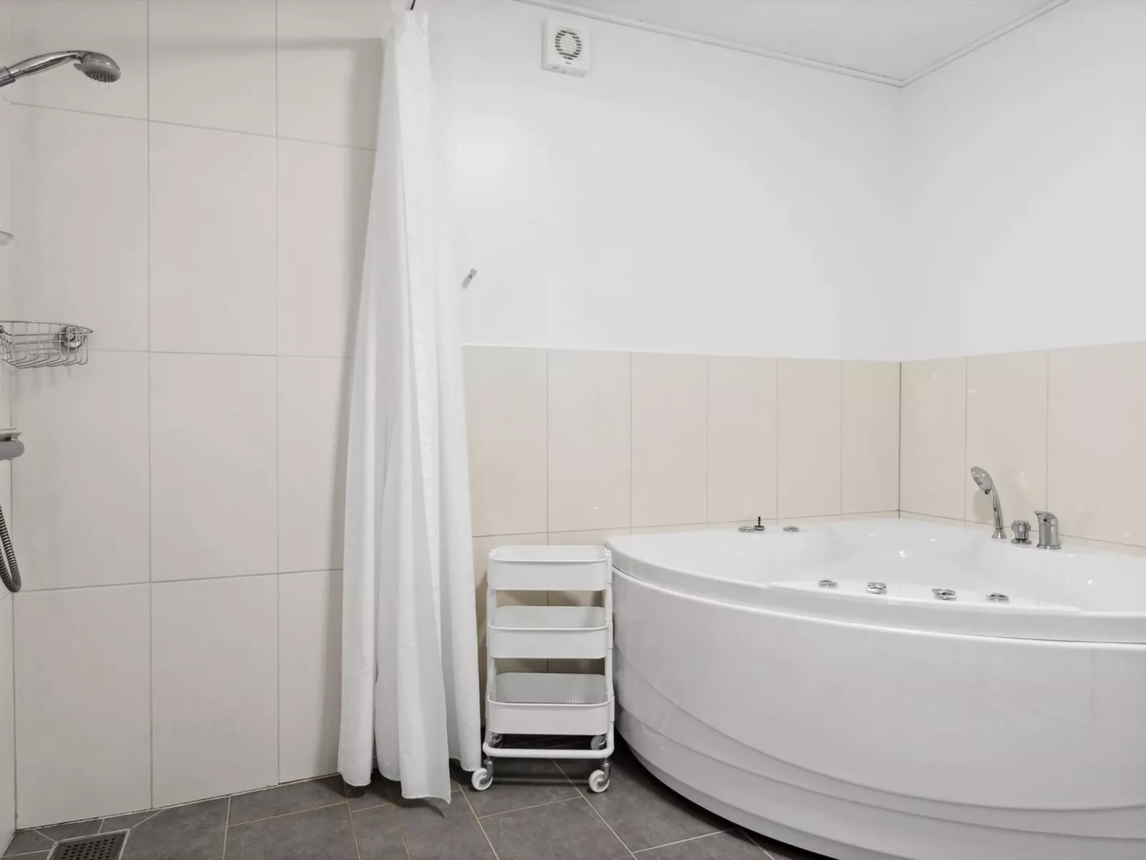 "Ewelina" - 150m from the sea-Binnen