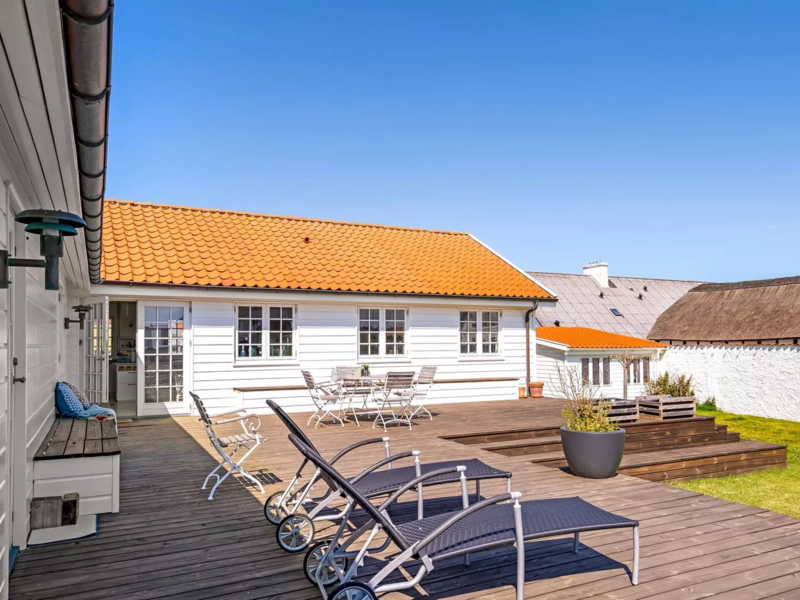 "Jeppe" - 200m from the sea-Buiten