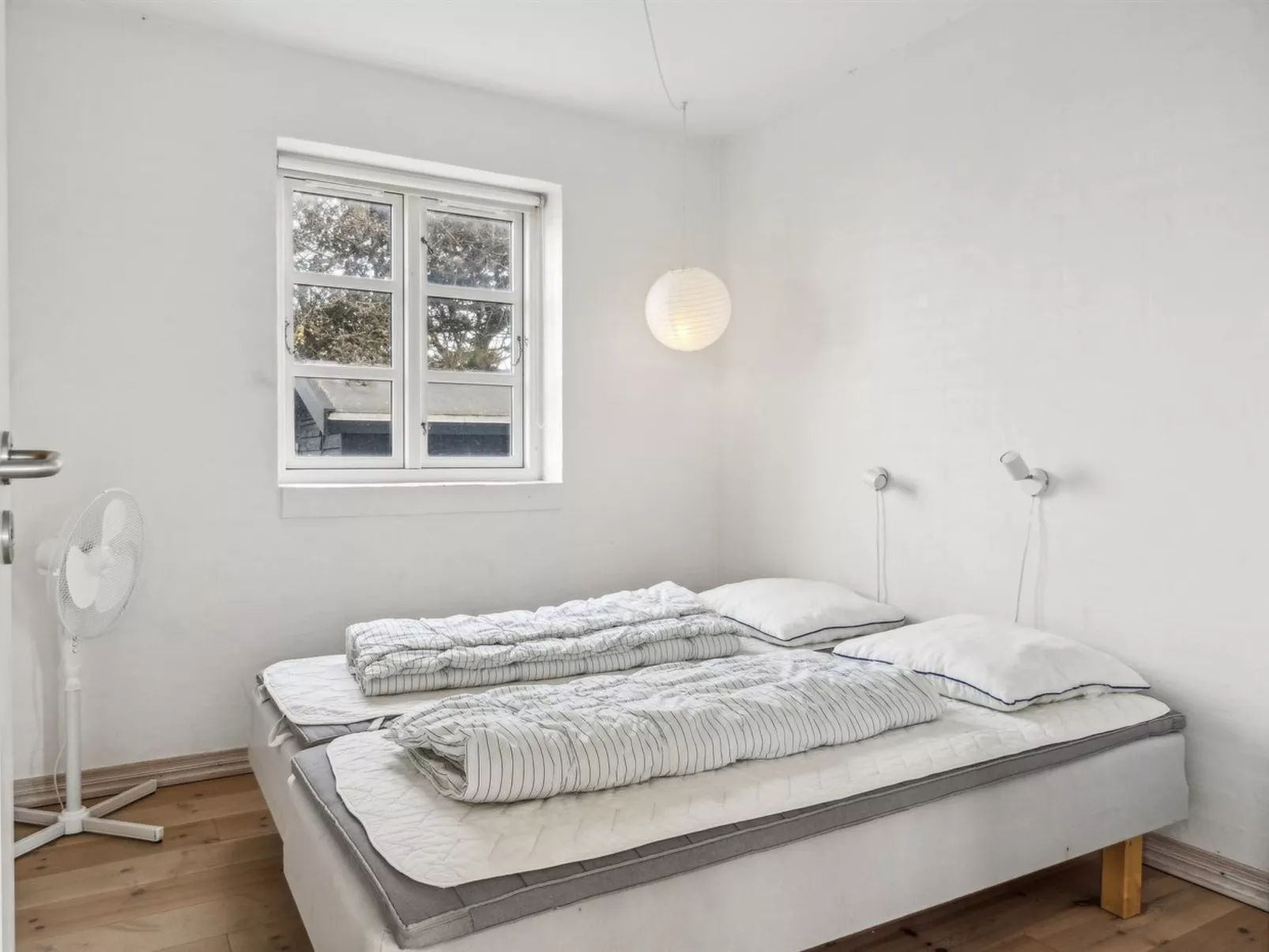 "Birtir" - 200m from the sea-Binnen