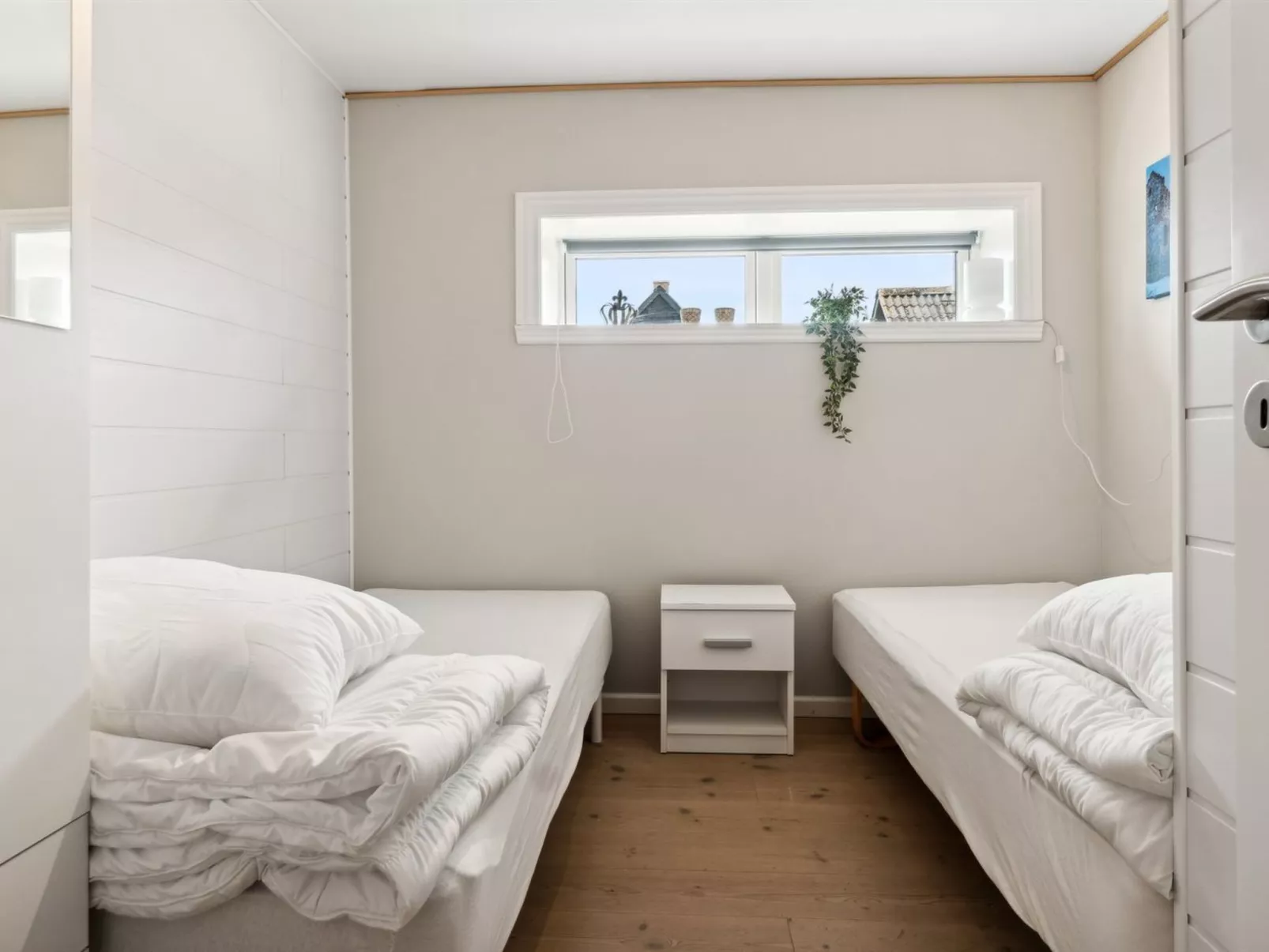 "Fridgerd" - 4.8km from the sea-Binnen