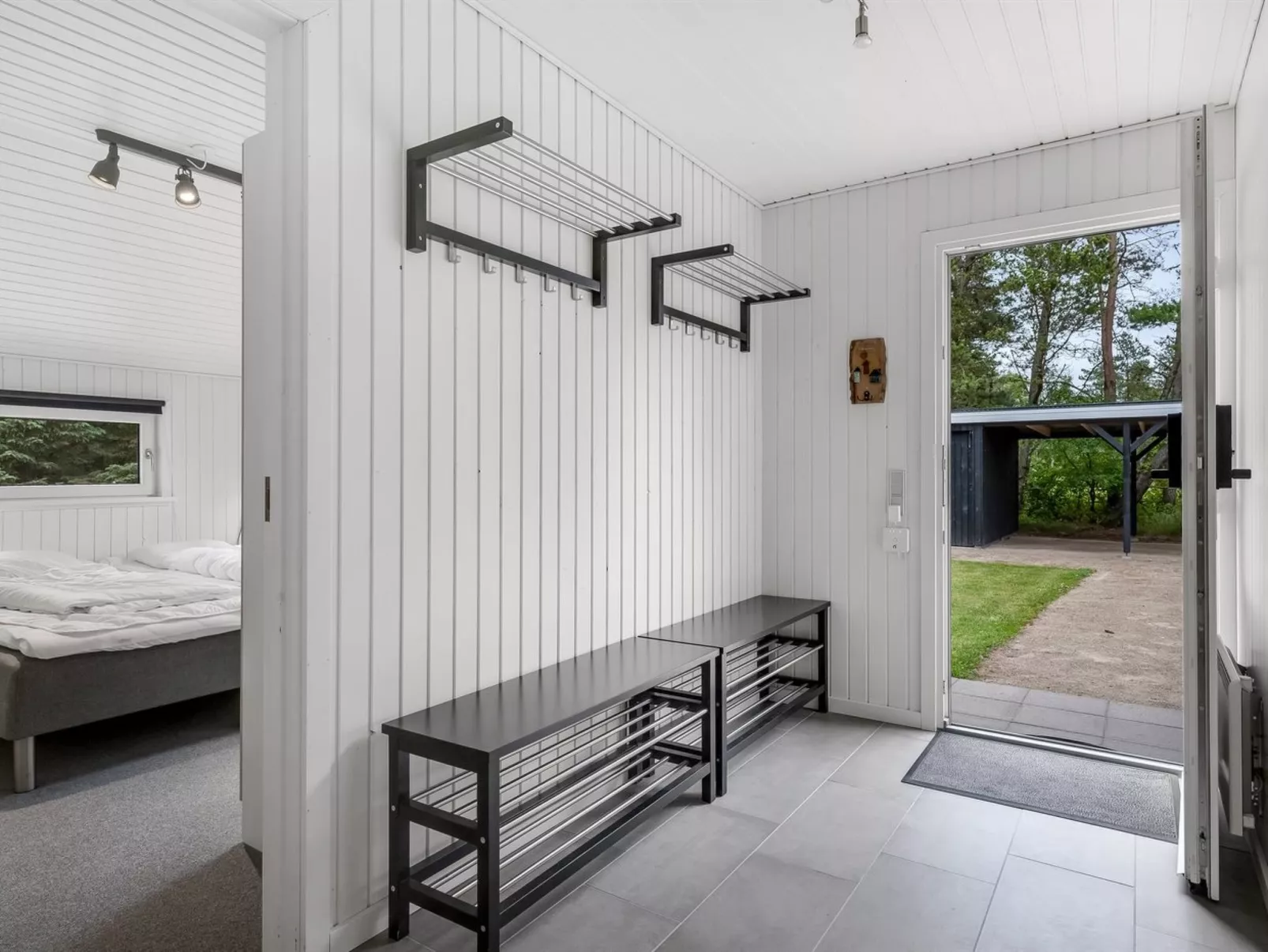 "Eleni" - 2.5km from the sea-Binnen