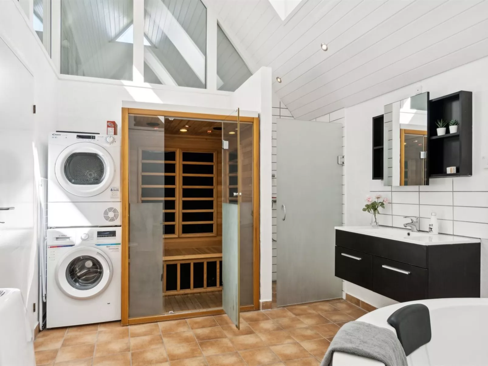 "Fania" - 500m from the sea-Binnen