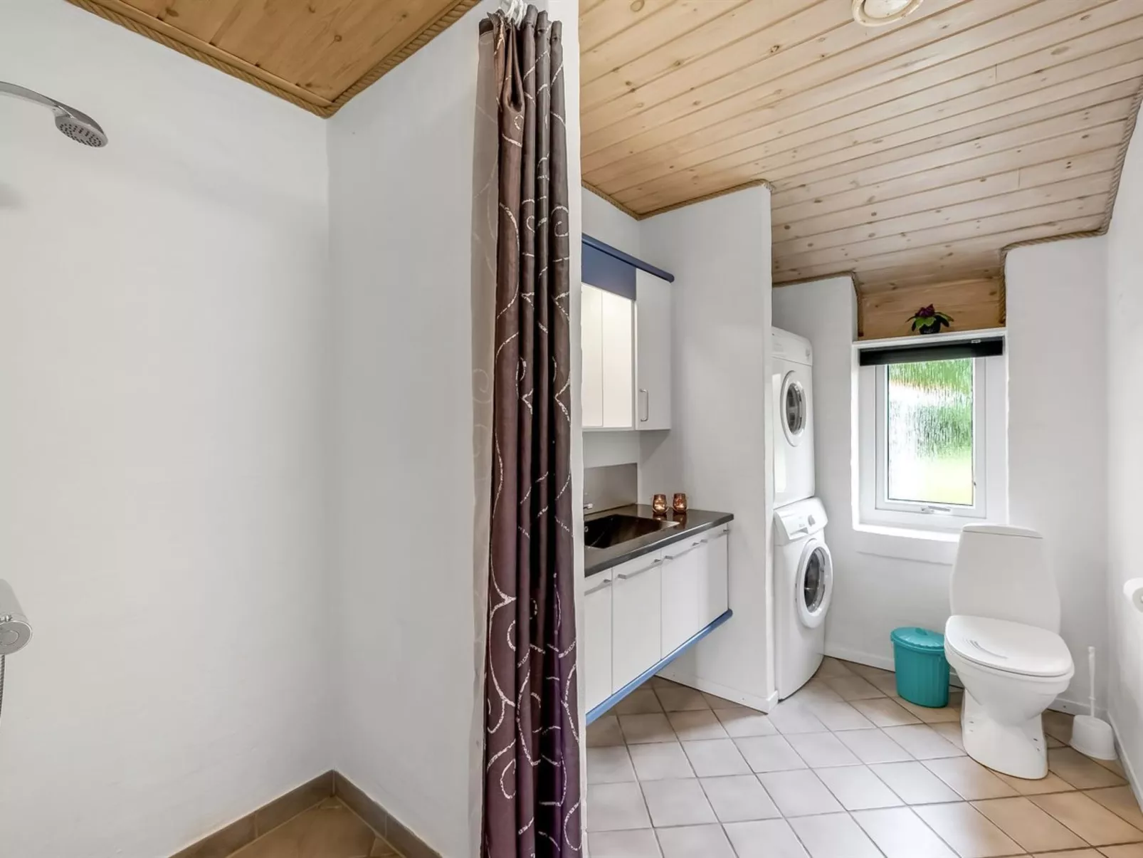 "Dorithea" - 1.3km from the sea-Binnen