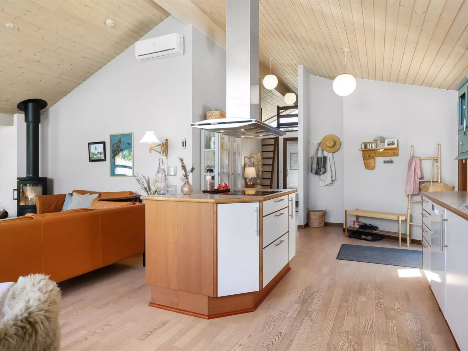 "Everd" - 300m from the sea-Binnen