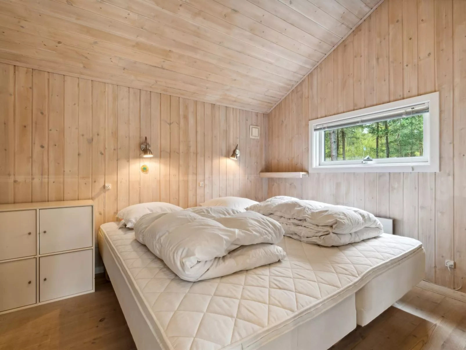 "Tilje" - 800m from the sea-Binnen