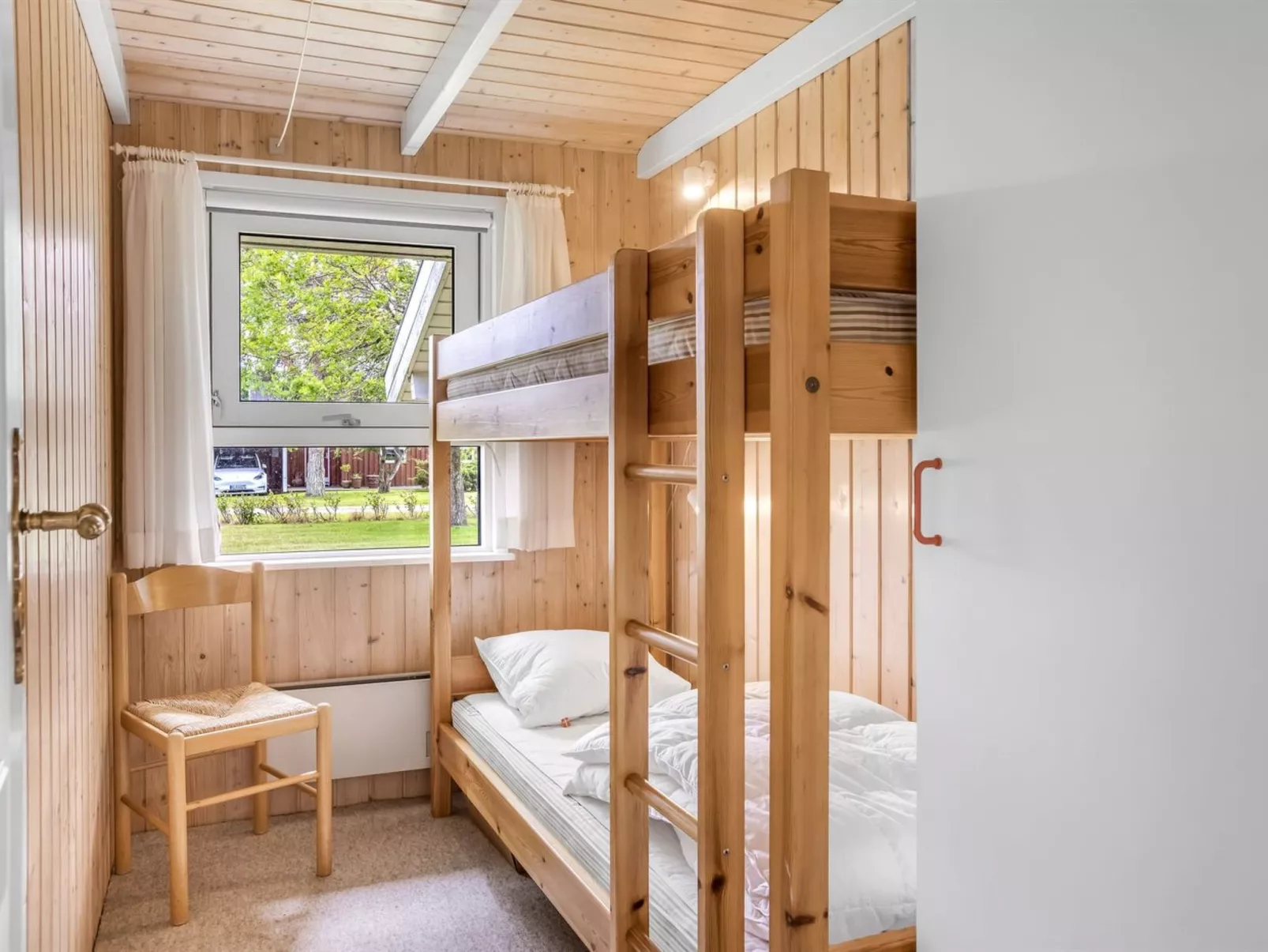 "Maira" -  from the sea-Binnen