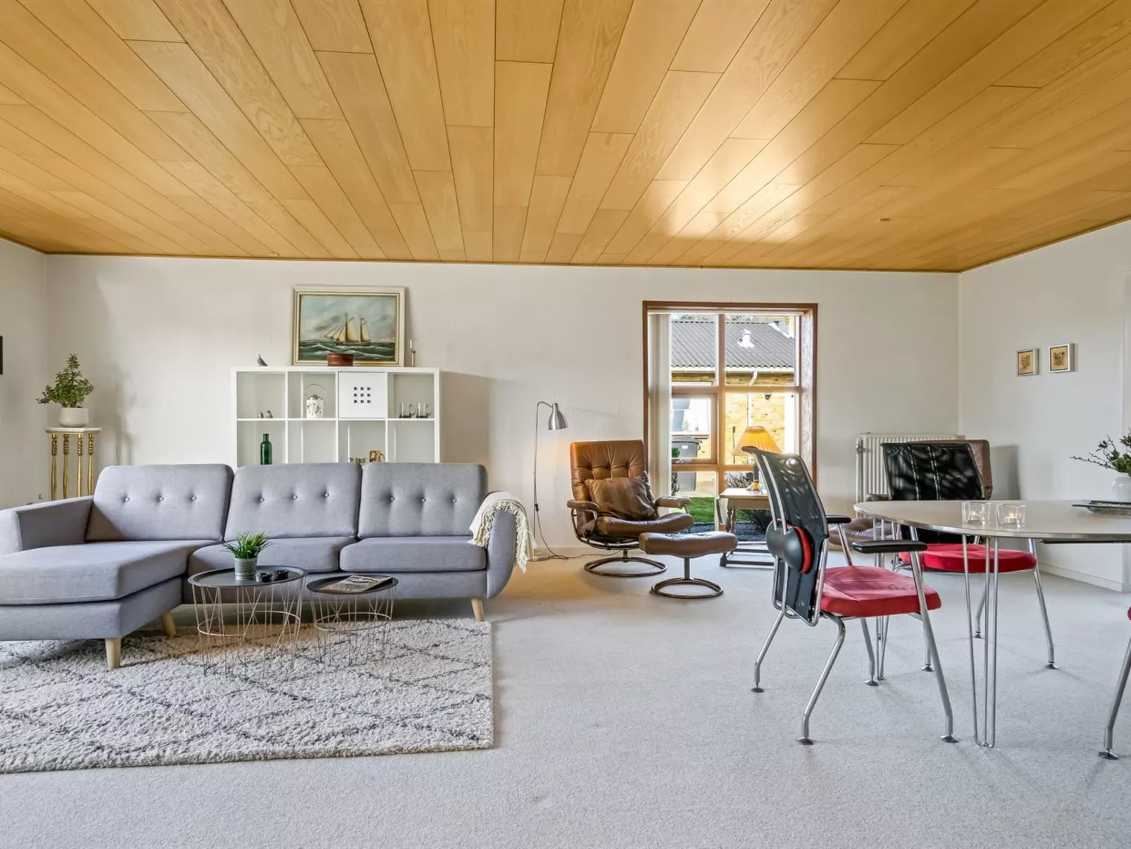 "Satu" - 2km from the sea-Binnen