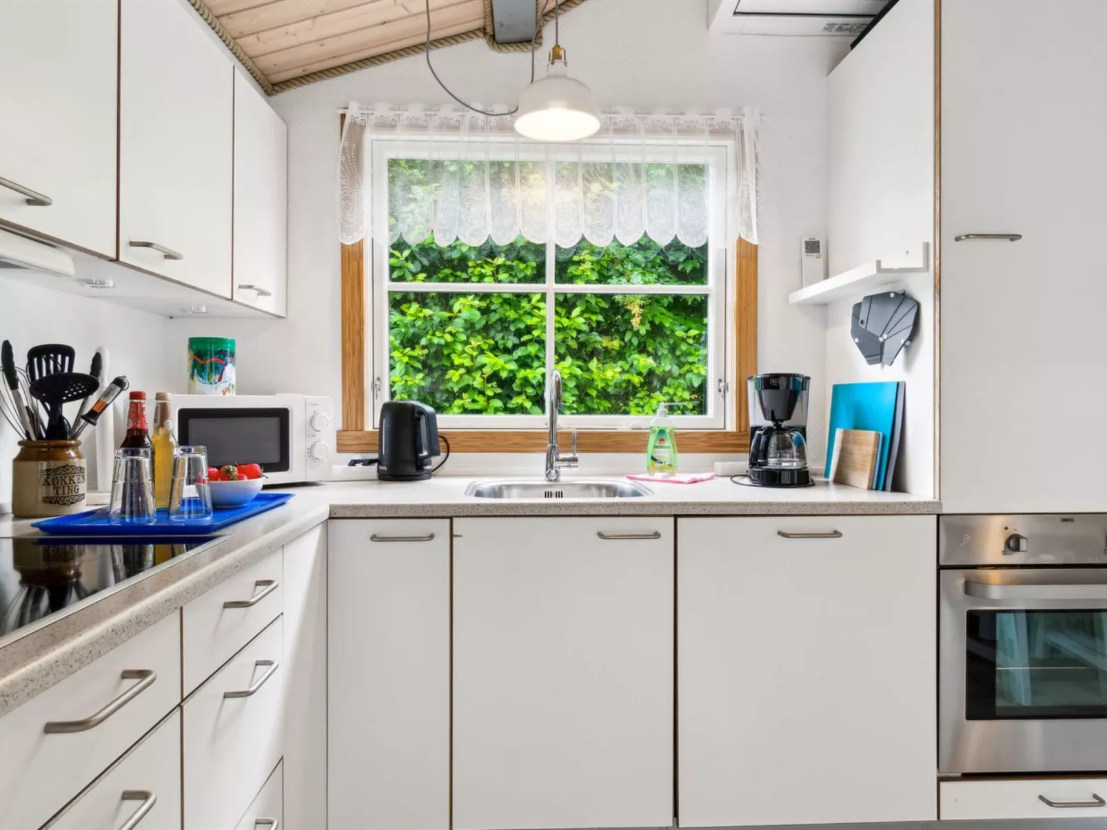 "Horsten" - 270m from the sea-Binnen