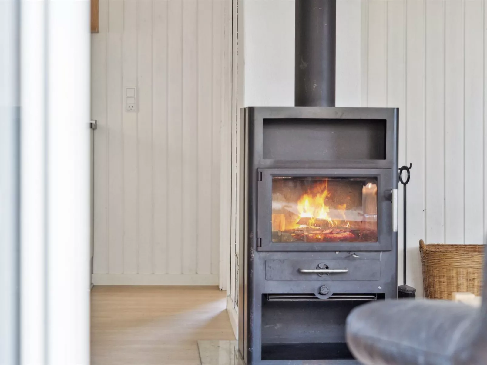 "Mani" - 1.1km from the sea-Binnen