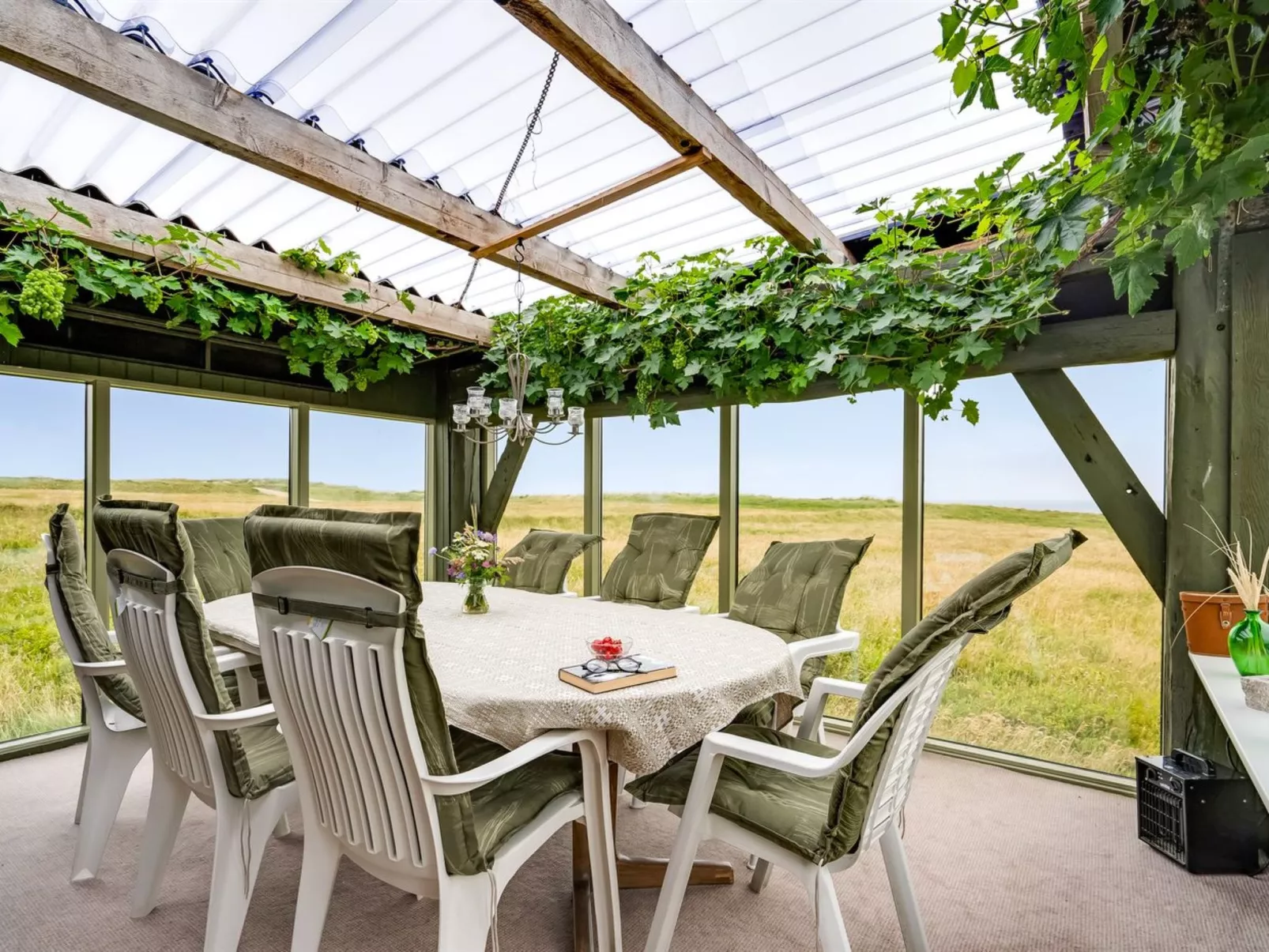 "Vili" - 100m from the sea-Buiten