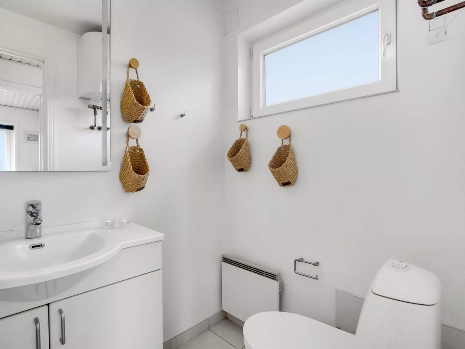 "Hejdi" - 650m from the sea-Binnen