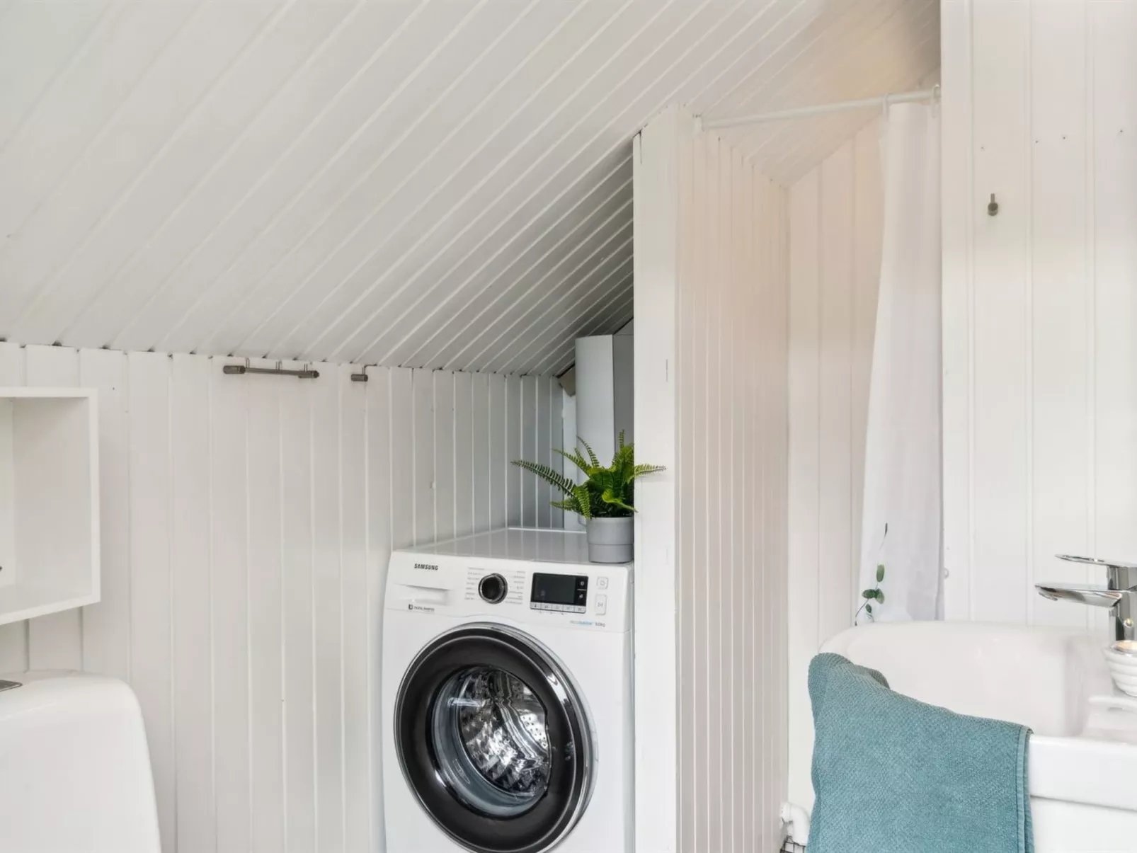 "Vaula" - 300m from the sea-Binnen