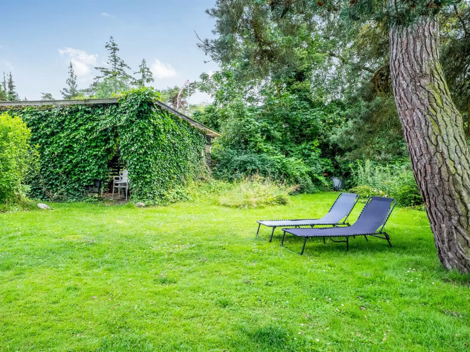 "Henkil" - 175m from the sea-Buiten