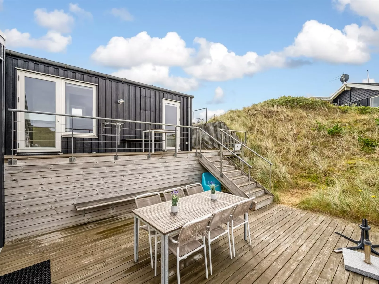 "Paaske" -  from the sea-Buiten