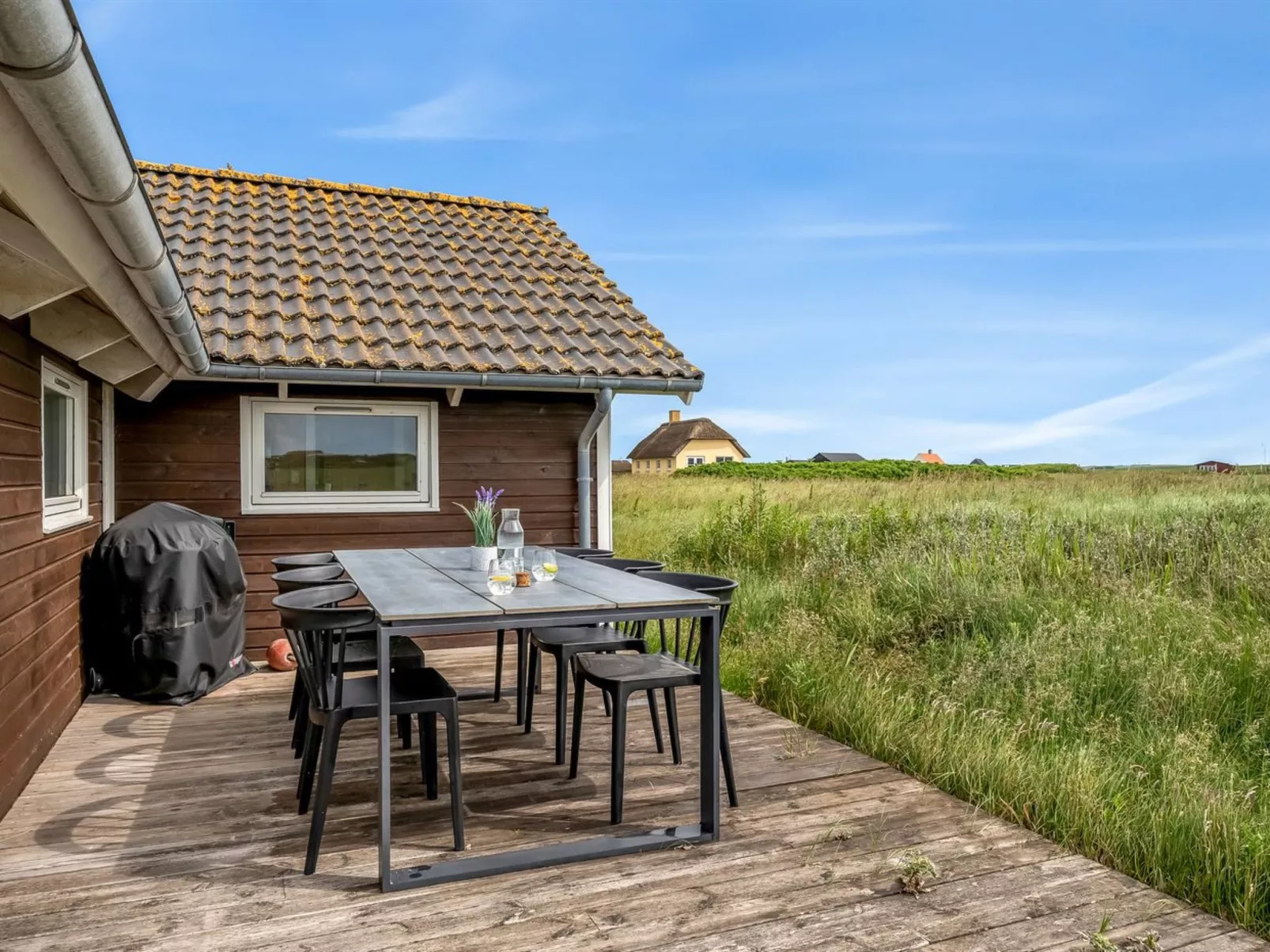 "Märta" - 250m from the sea-Buiten