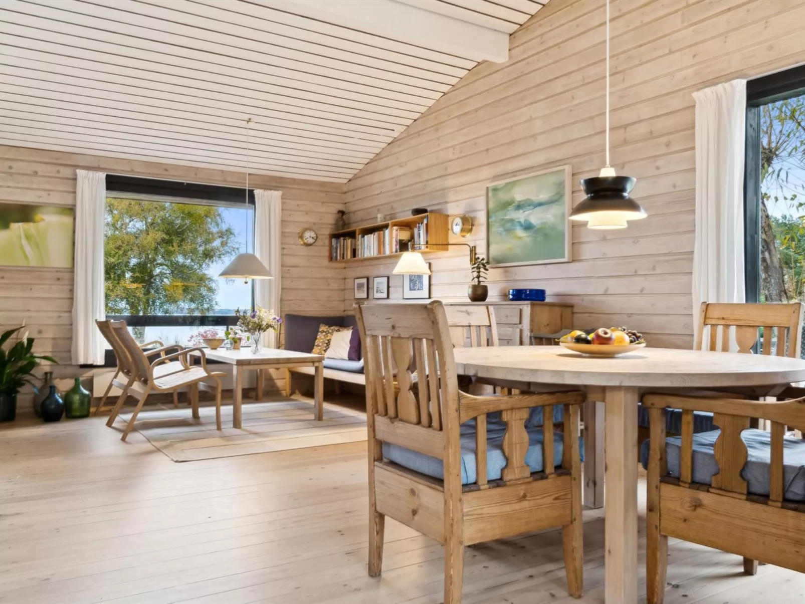 "Adelbert" - 600m to the fjord-Binnen