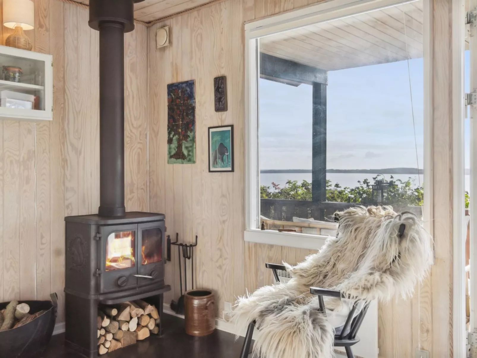 "Vanna" - 500m from the sea-Binnen