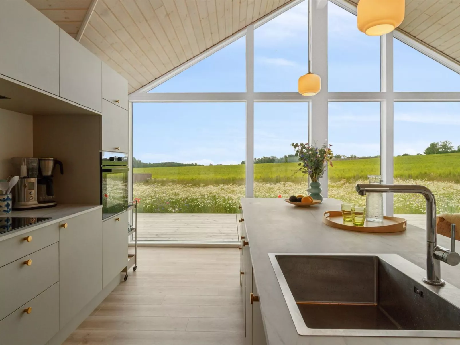 "Pontus" - 500m from the sea-Binnen