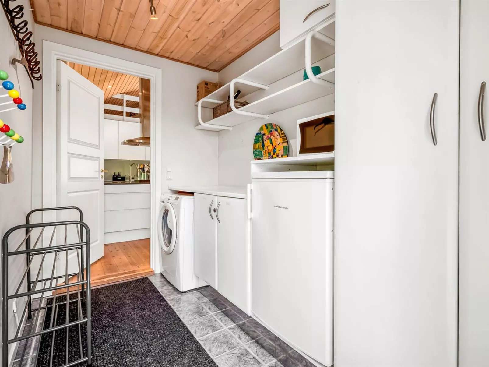 "Hellin" - 175m from the sea-Binnen