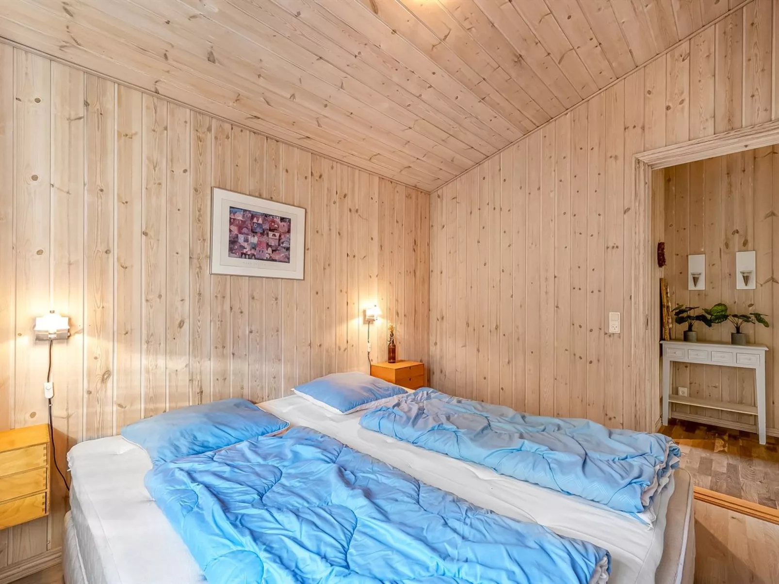 "Efka" - 600m to the fjord-Binnen