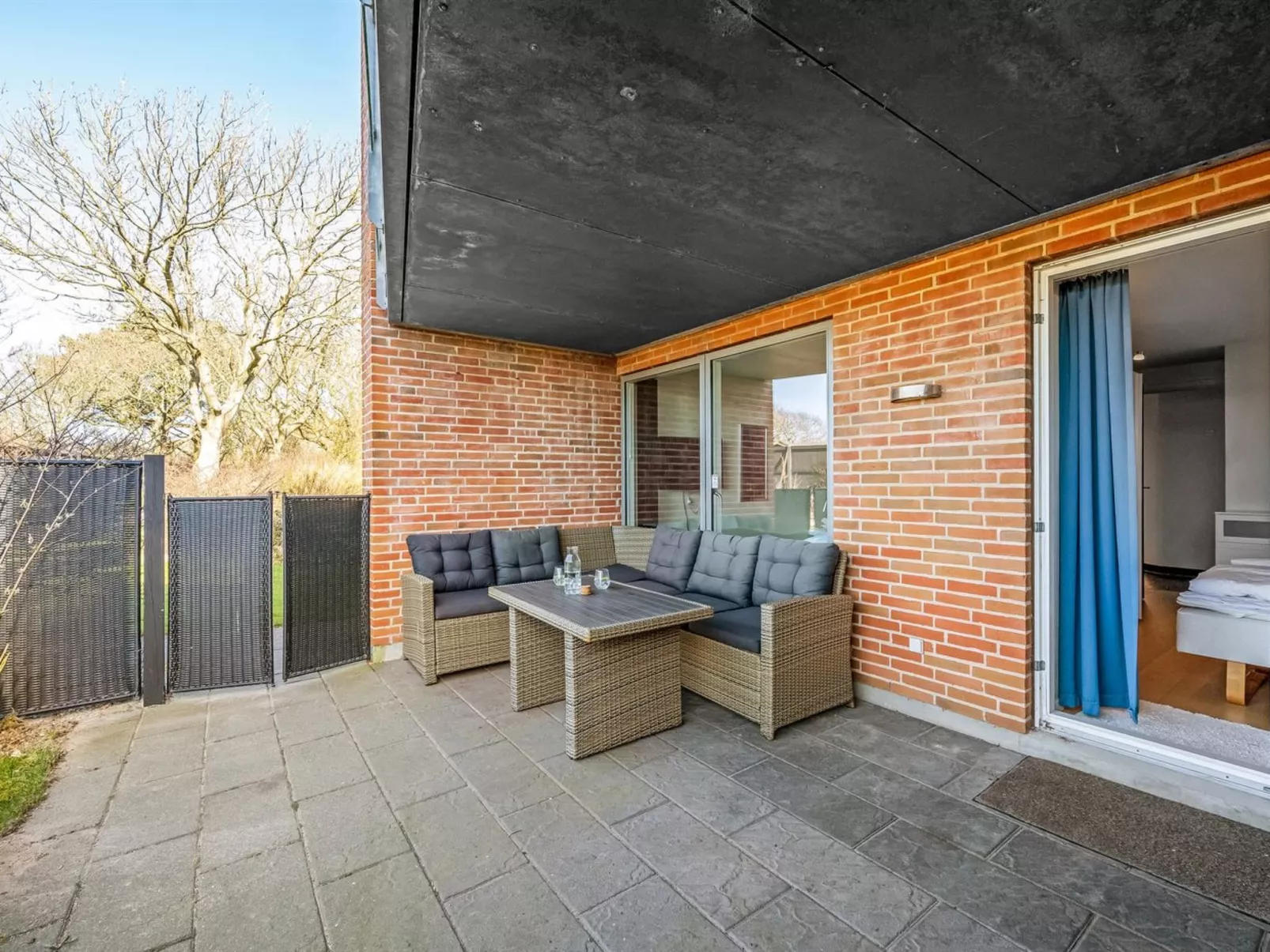 "Gustav" - 100m to the fjord-Buiten