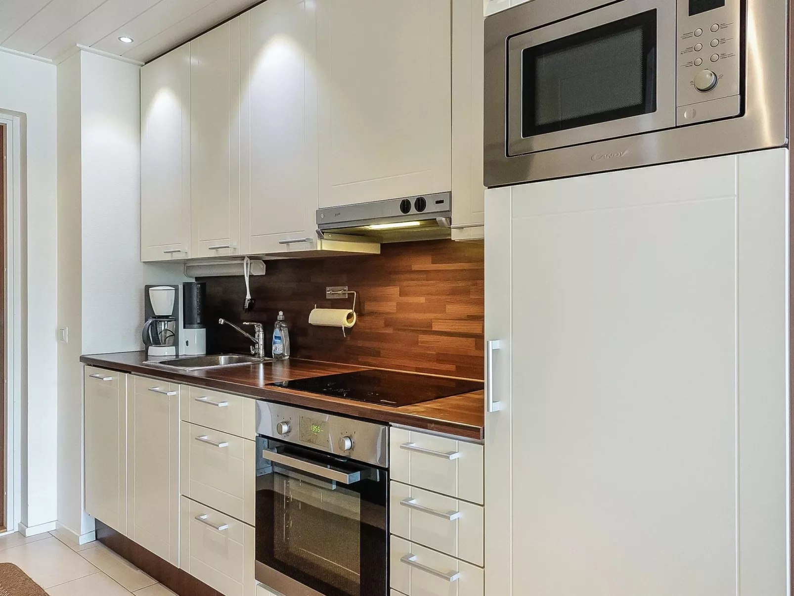 Levi star 2, as. 409-Binnen