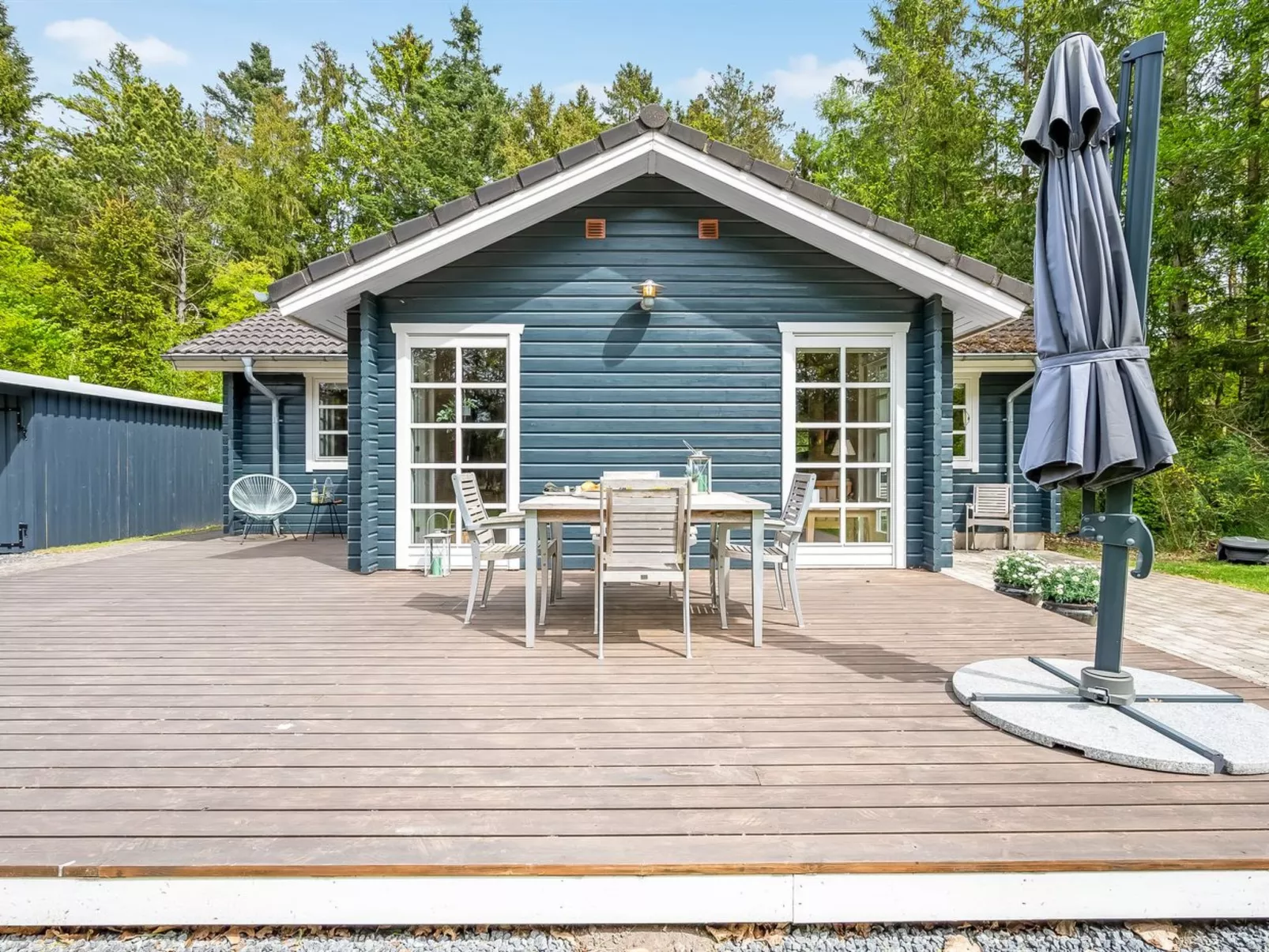 "Iorund" - 9km from the sea-Buiten