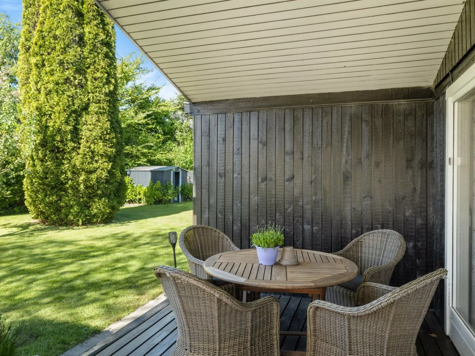 "Bjart" - 150m from the sea-Buiten