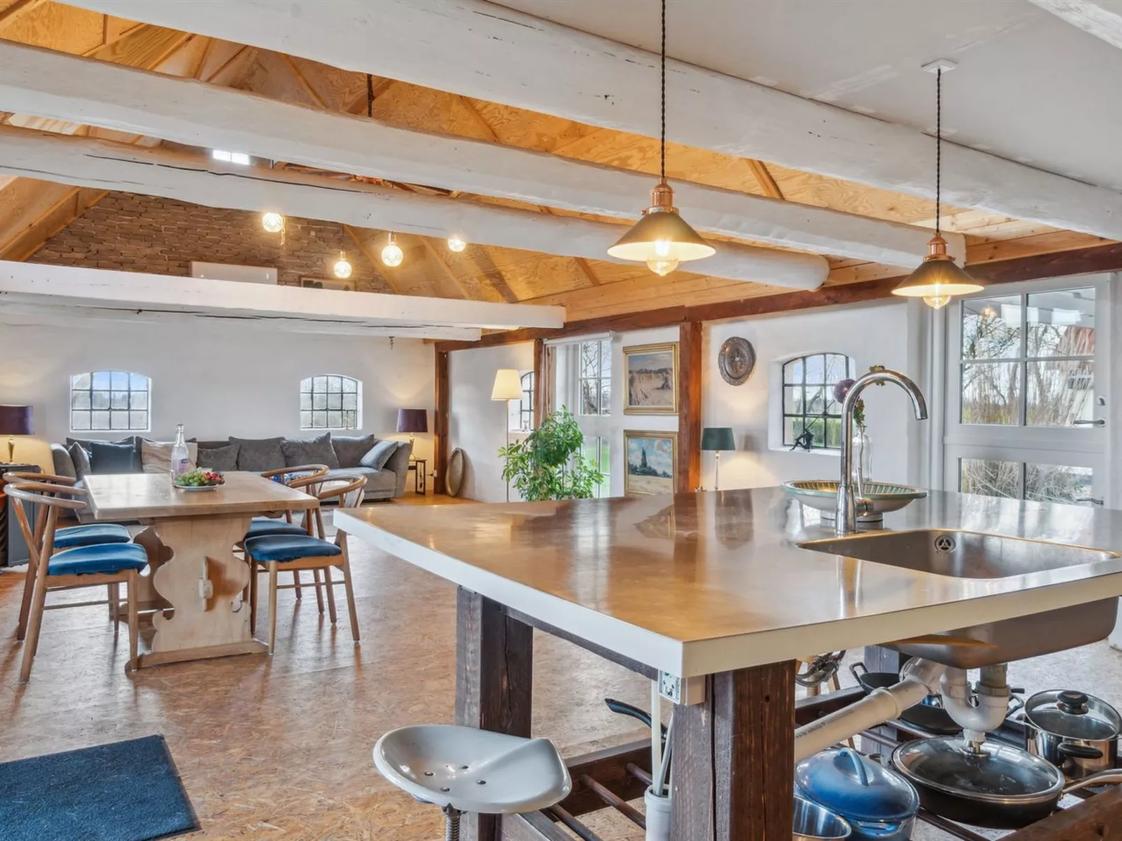 "Aulikki" - 2km from the sea-Binnen