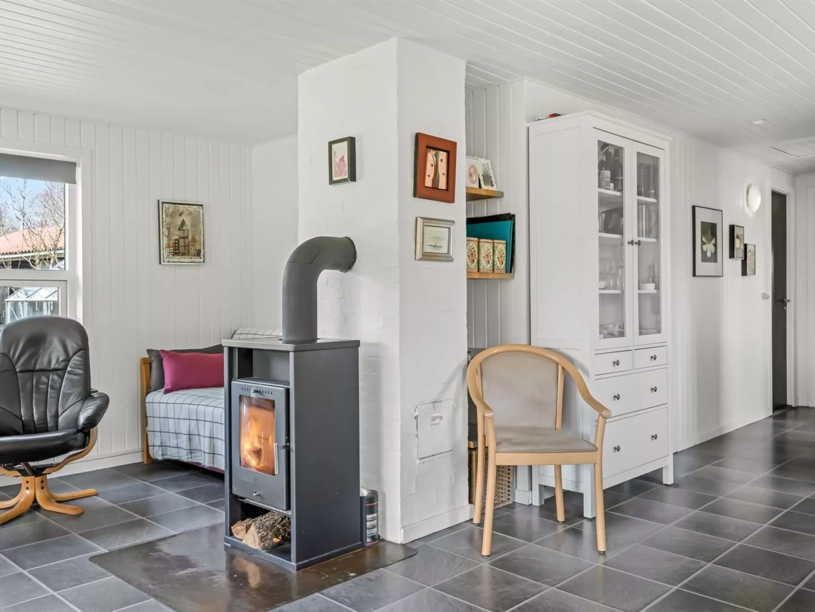 "Randulf" -  from the sea-Binnen