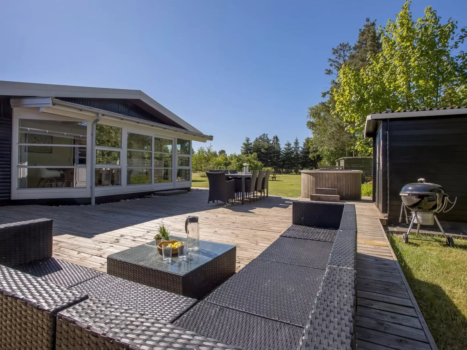 "Tayana" - 500m from the sea-Buiten