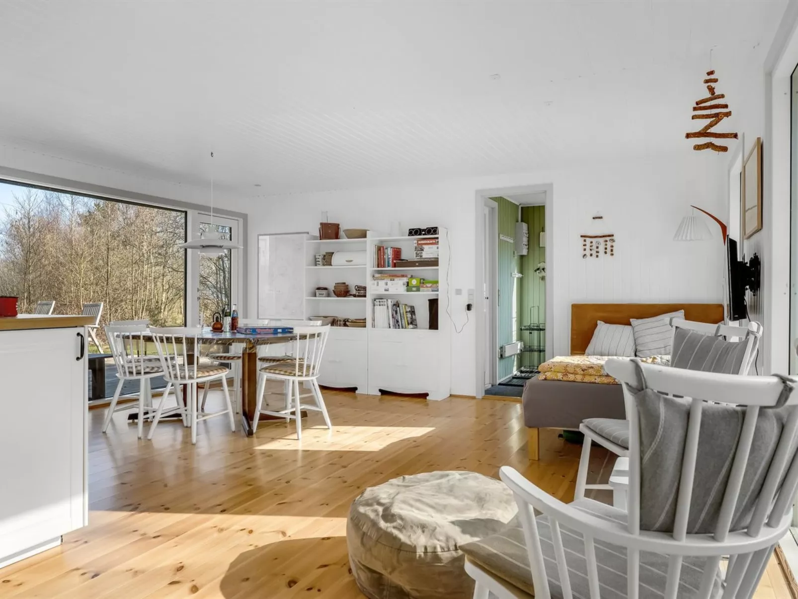 "Elisabete" - 200m to the fjord-Binnen