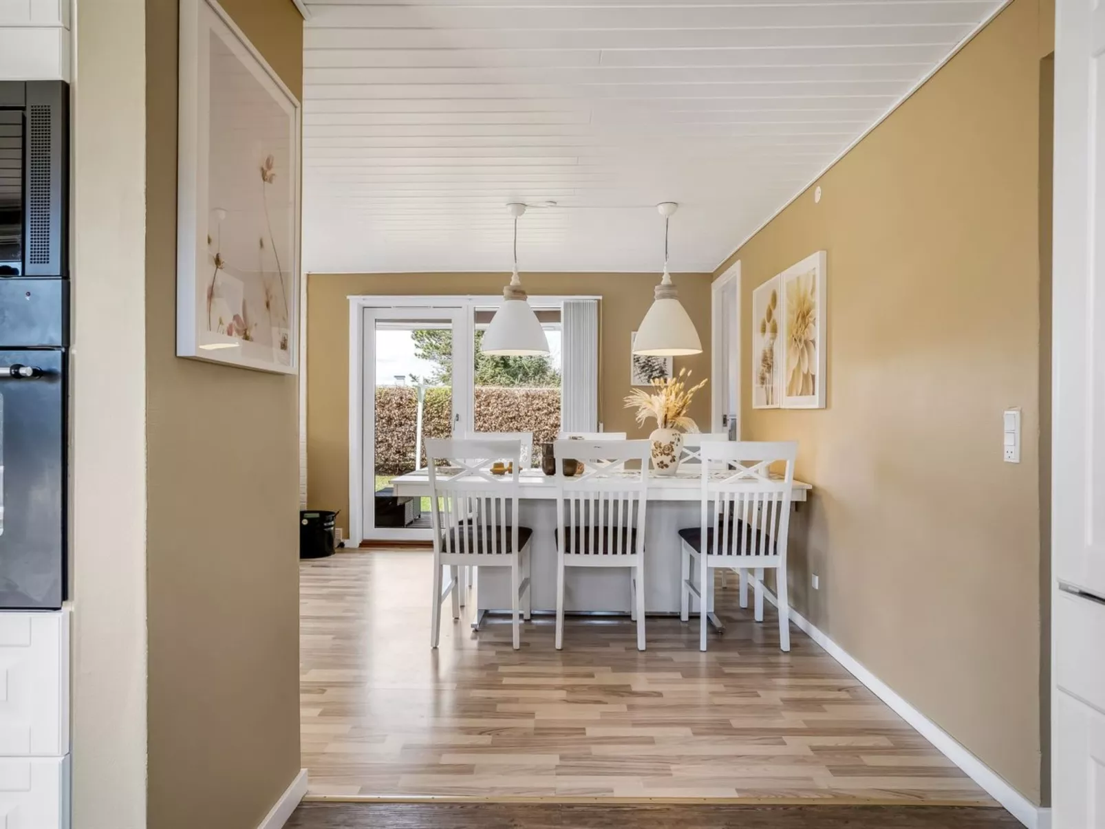 "Ruse" -  from the sea-Binnen