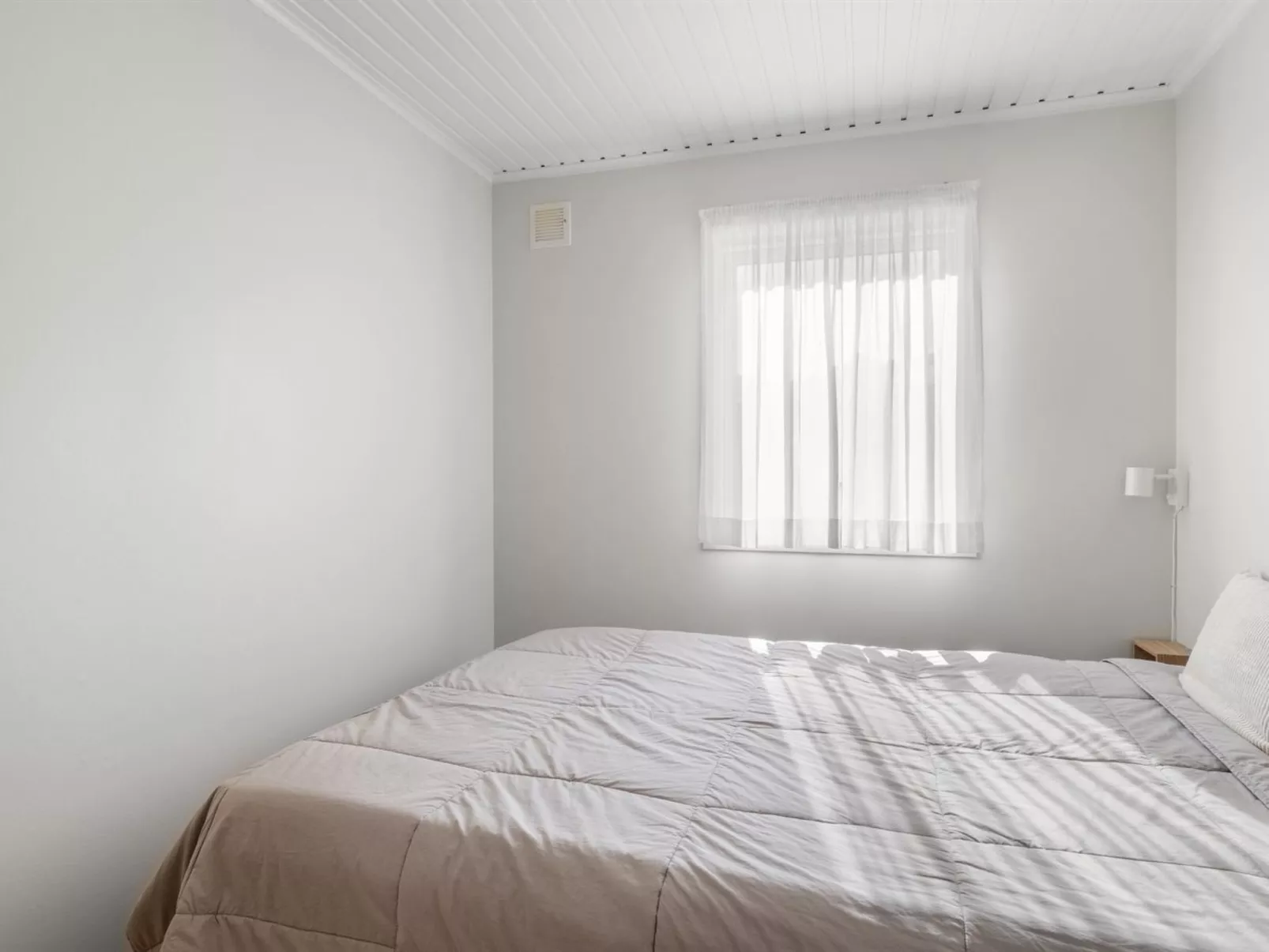 "Iven" - 140m from the sea-Binnen