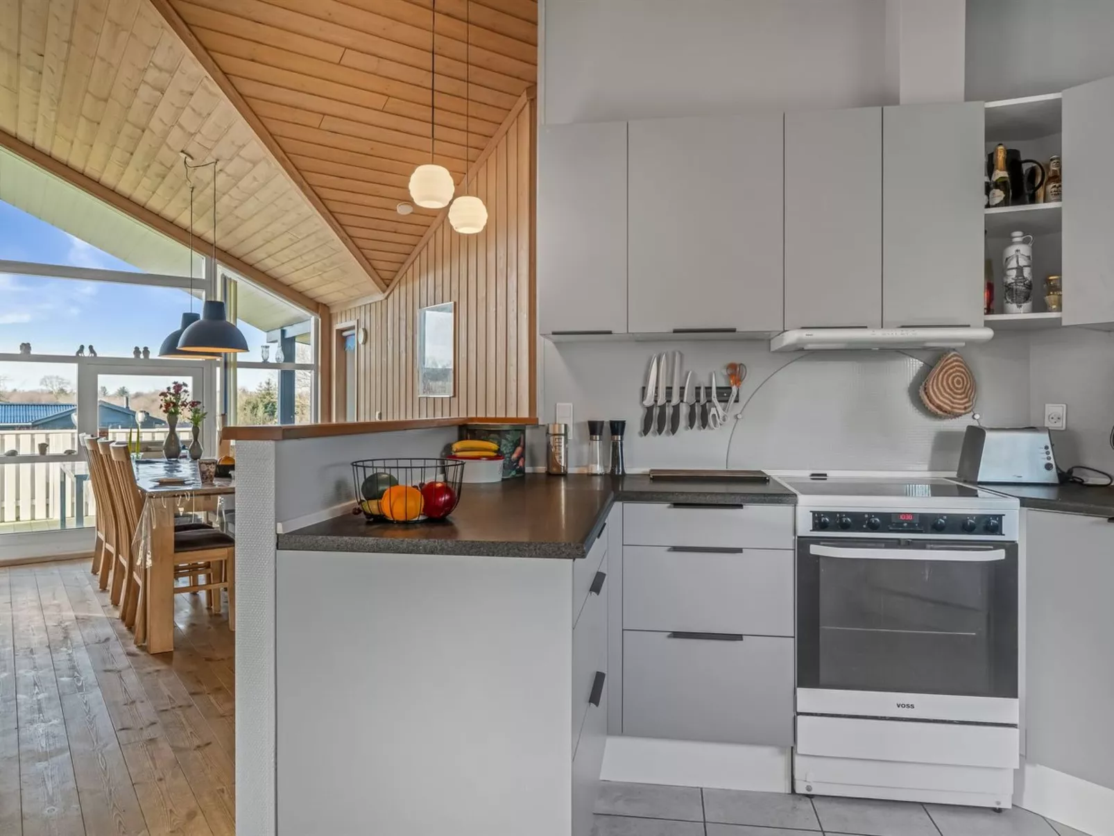 "Anline" - 600m to the fjord-Binnen