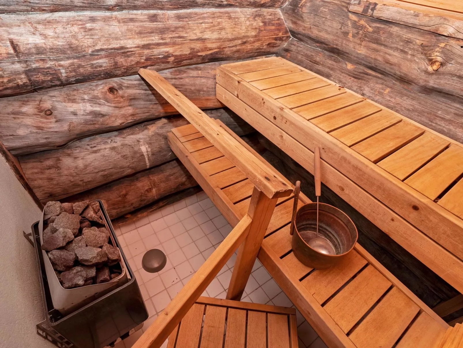 Rukanlumous 1-Binnen