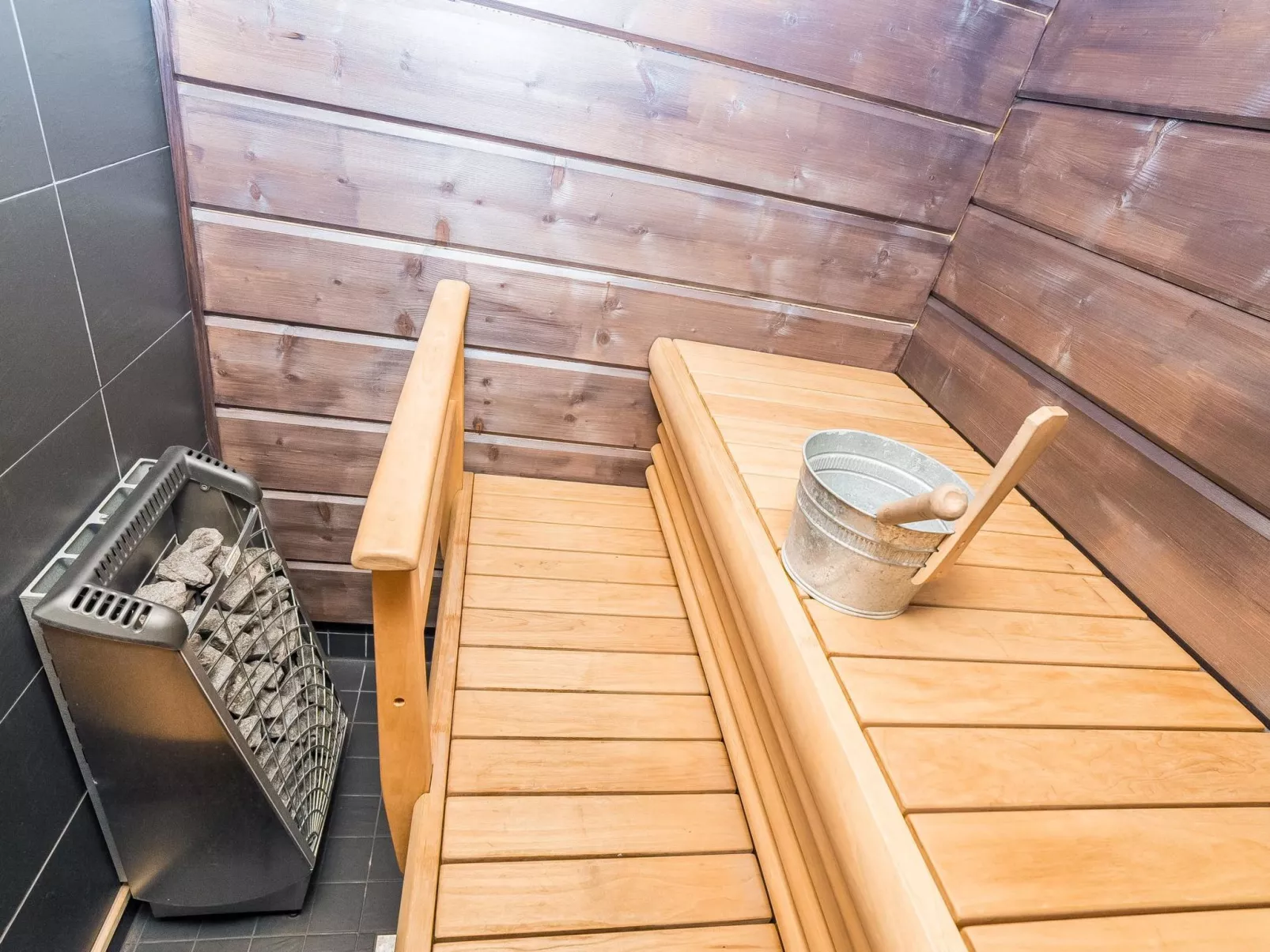 Rukanloisto b-Binnen