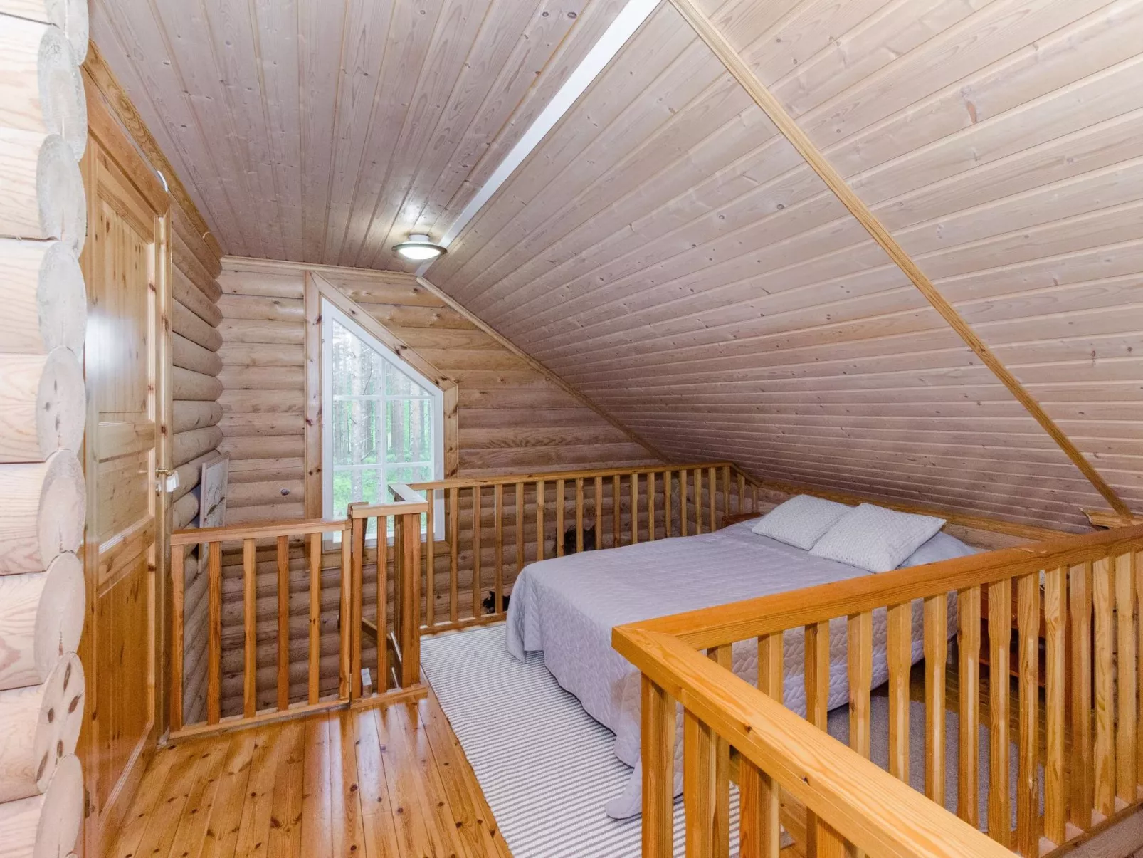 Hatun huilaus-Binnen