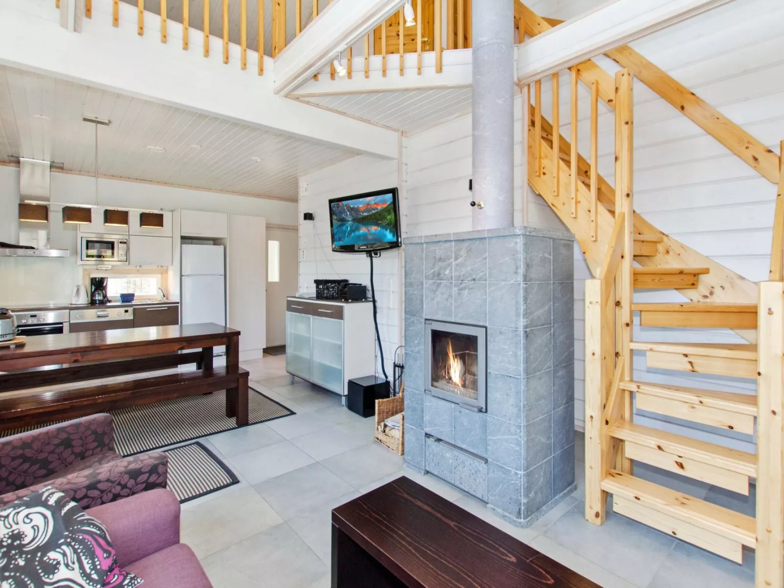 Kolin helmi 2-Binnen