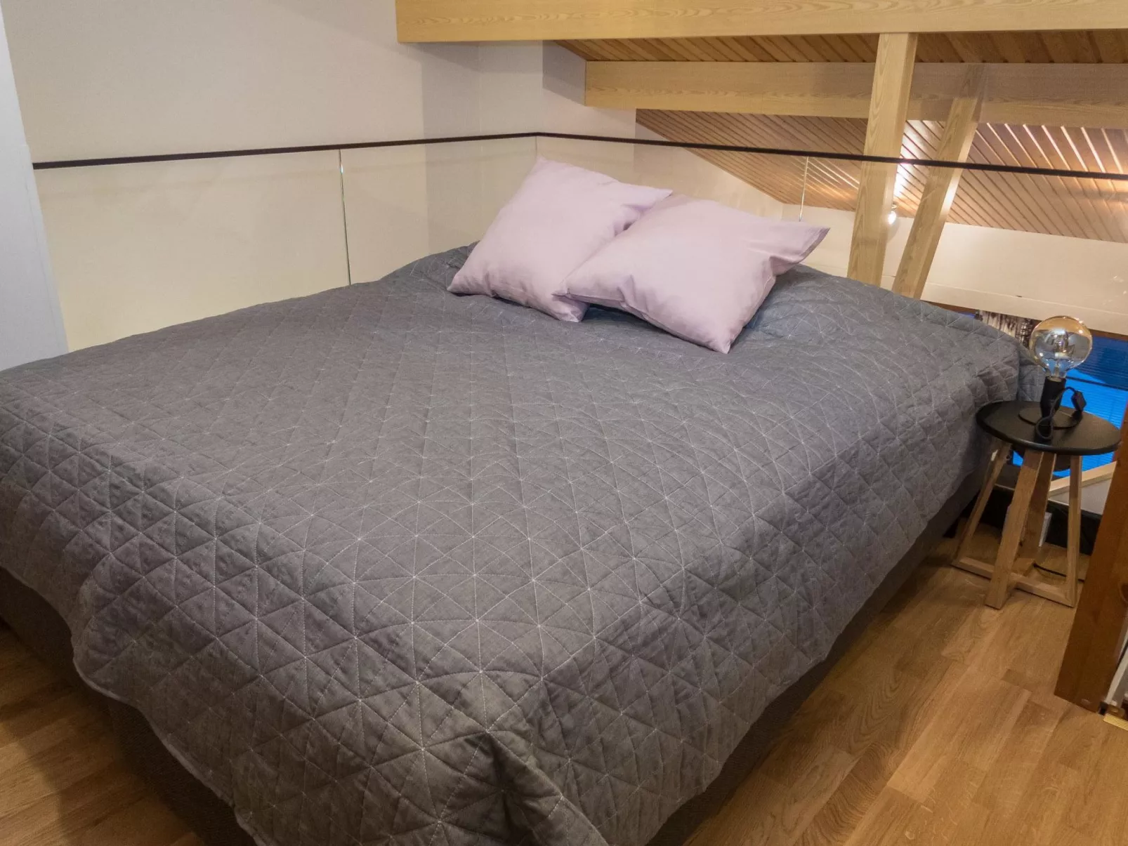 Karhunvartijan linna c24-Binnen