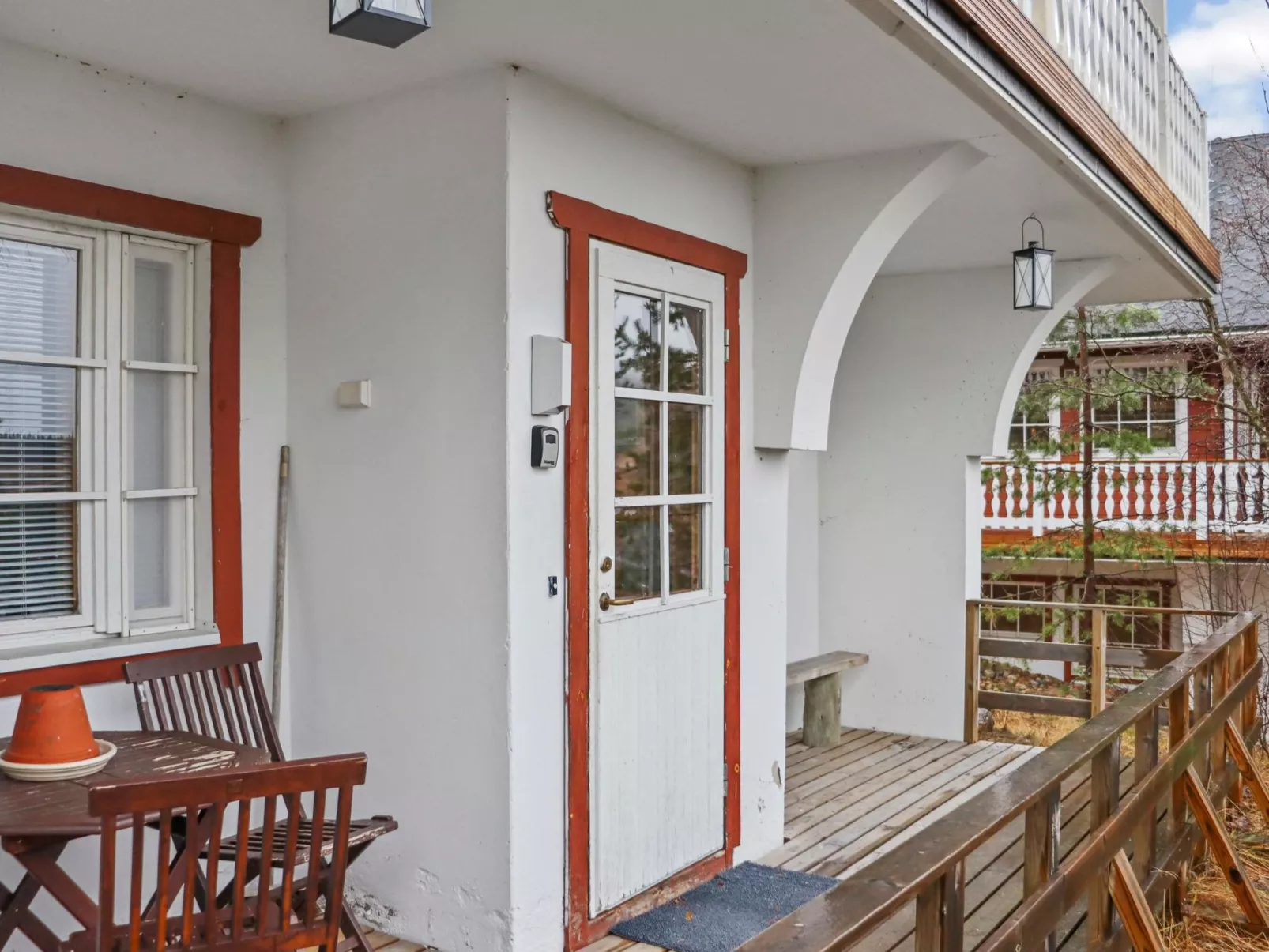 Aurinkoalppi 10b paritalo-Binnen