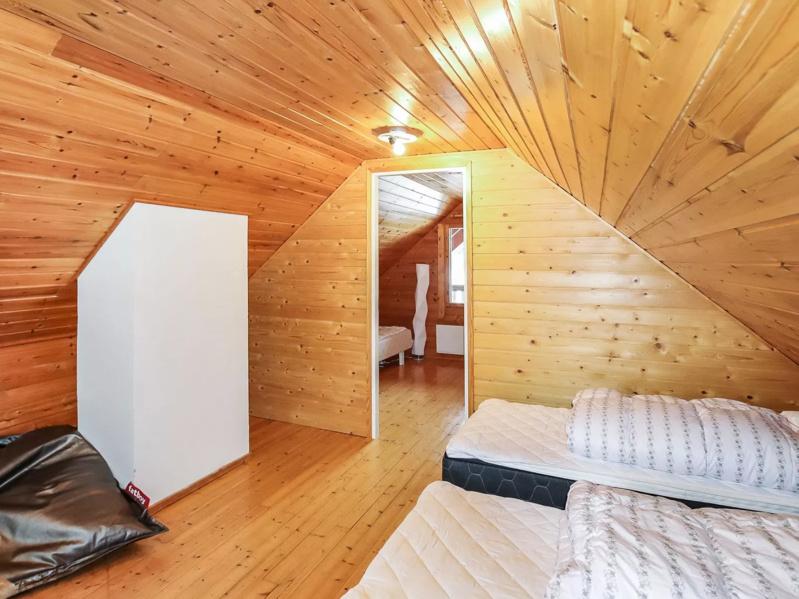 Alppikylä 4a paritalo-Binnen