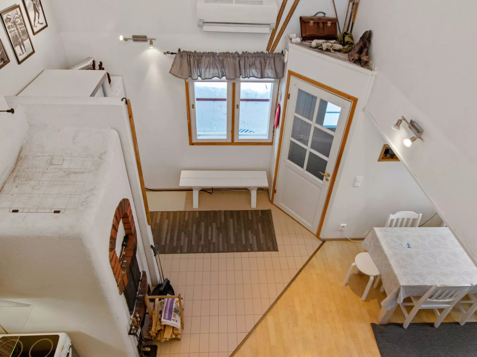 Hallantytär b3 paritalo-Binnen