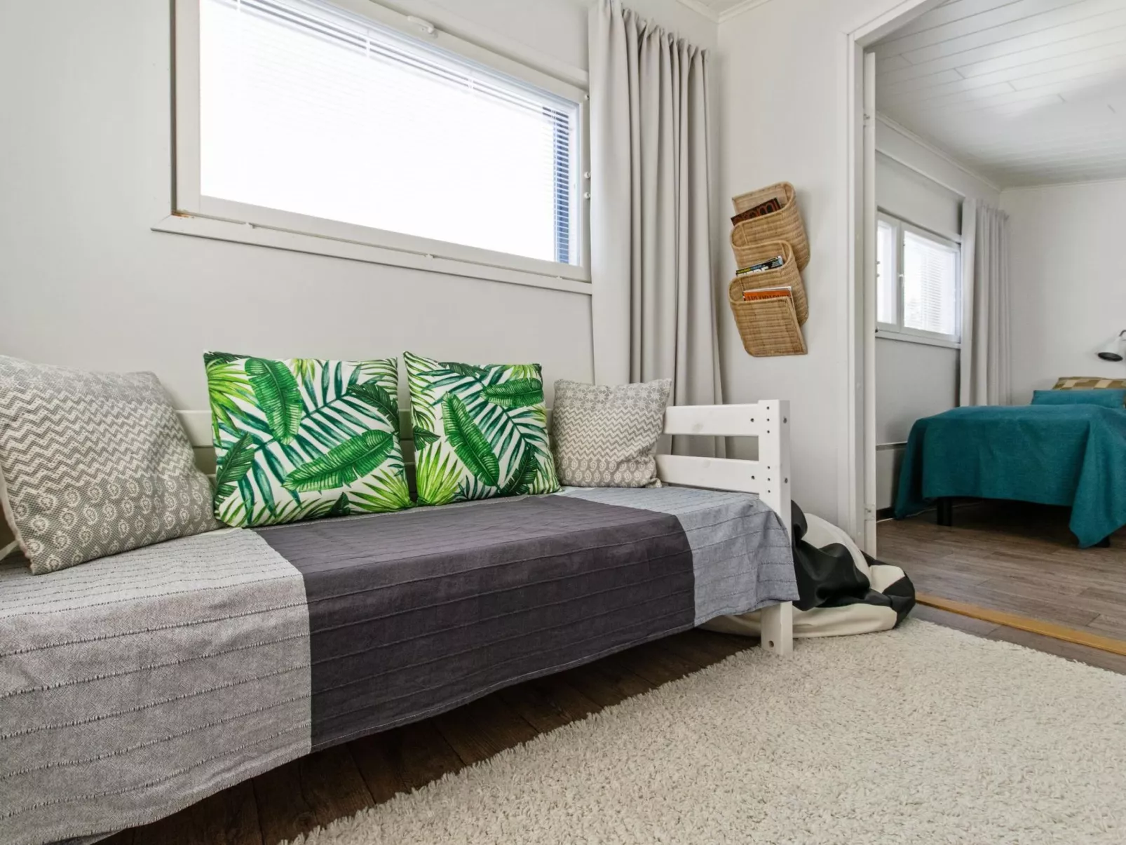 Skivillas 78 ukkohalla (2)-Binnen