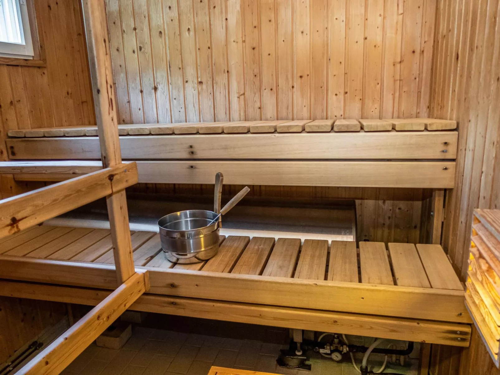 Peukaloinen b1-Binnen