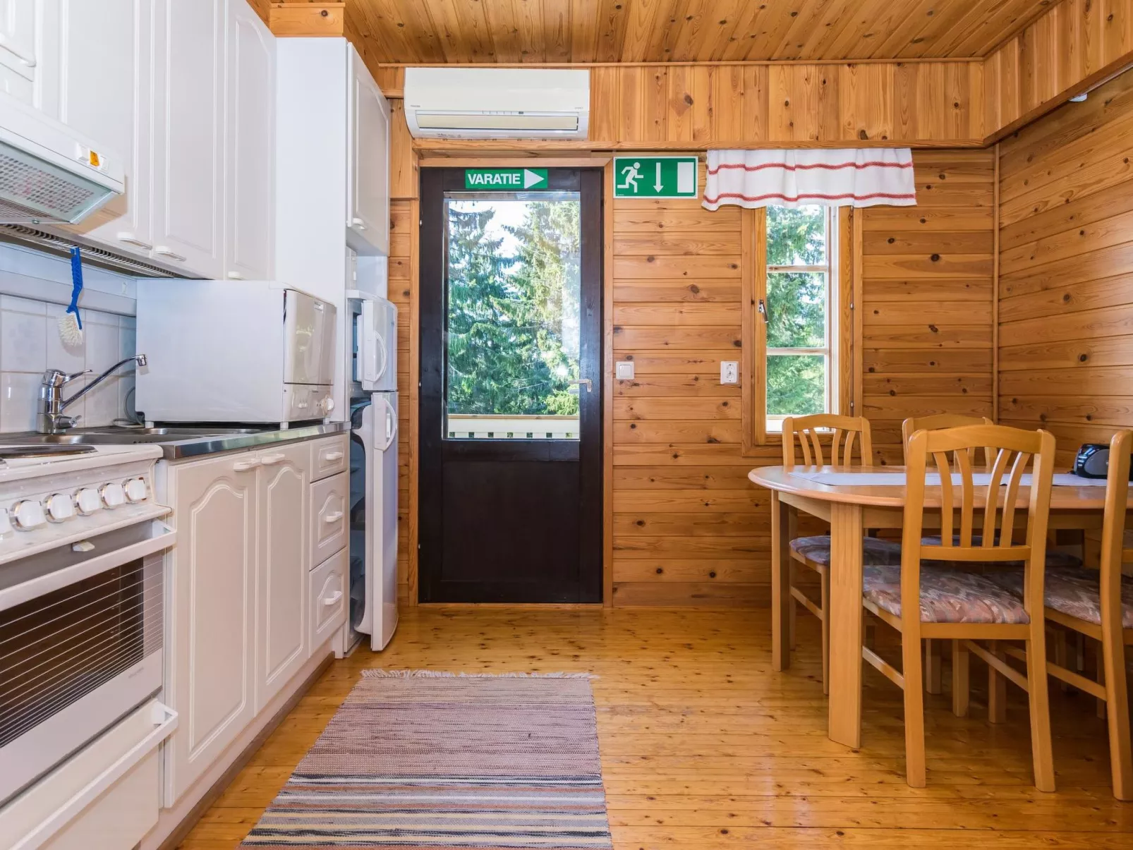 Villa viettorinne-Binnen