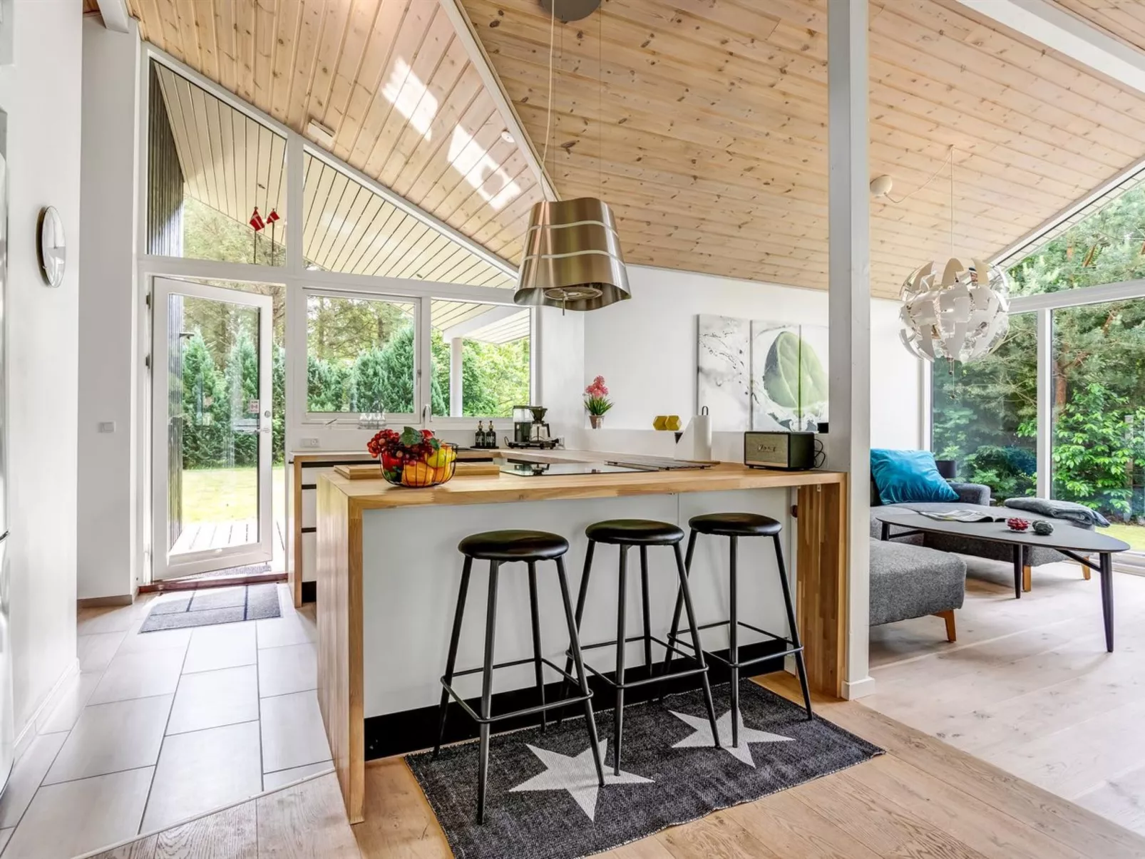 "Nanni" -  from the sea-Binnen