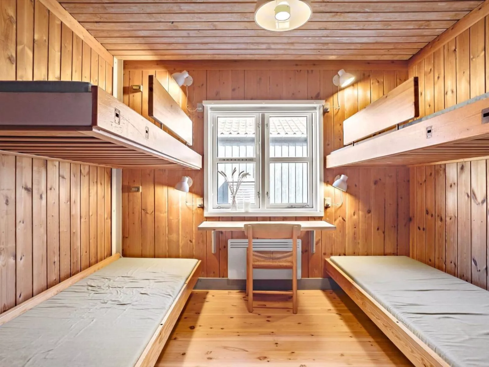 "Orpah" - 100m from the sea-Binnen