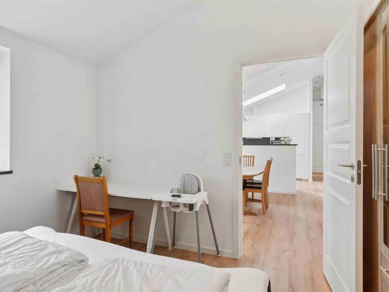 "Hotherus" -  from the sea-Binnen