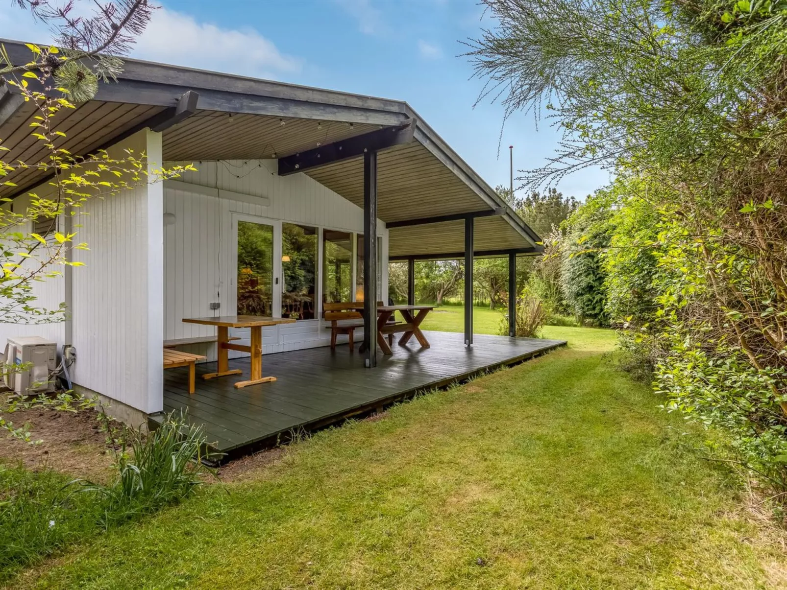 "Rikkart" - 400m from the sea-Buiten